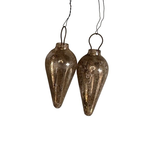 Vintage Ribbed Teardrop Glass Ornaments Silver 2" Pair With Wire Loops - Picture 4 of 5